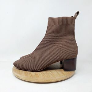 Everlane Boots Womens 7 The Glove Ribbed Brown Knit Ankle Heel Shoes